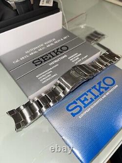 Brand New Seiko Prospex Samurai Automatic 44mm Mens Diver 200m, Boxed & Papers