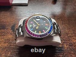 Custom MOD WATCH Rainbow BEZEL Nh35A Automatic Movement