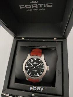 Fortis B-42 Flieger Automatic Day/Date 655.10.158 Men's Pilot Watch Working