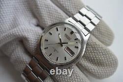 October 1987 Vintage Seiko 7009 8028 Automatic Rare Silver Dial Bracelet Watch