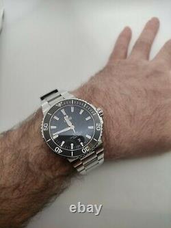Oris Aquis Date Automatic Watch 2019 Box And Papers £1600 New
