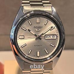 Seiko 5 Men's Watch Automatic Silver Dial Silver Steel SNXS73K1
