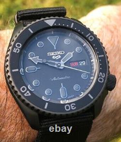 Seiko 5 Mens Automatic Divers Style Sports Watch 42mm SRPD79K1