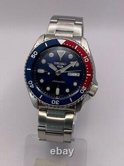 Seiko 5 Sports Men's Automatic Blue Dial Pepsi bezel bracelet Watch SRPD53K1