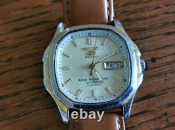 Seiko 5 Superior Mens Automatic Day / Date Watch, Seiko 7S35-5000, Working