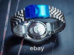 Seiko Diver's Pepsi Automatic Black Dial 21 Jewel Jubilee Bracelet Mens SKX009K2