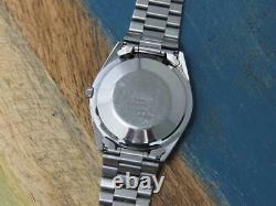Stunning 1970s MIDO Commander President Day-Date 8299 Automatic 37mm Gents Watch