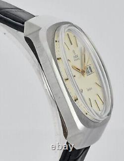 Vintage OMEGA Geneve Automatic Day Date Automatic Mens Watch 1972 Cal 1022