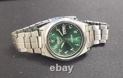 Vintage Seiko 5 Automatic Green Dial Men's Watch Arabic Numbers Free Shipping